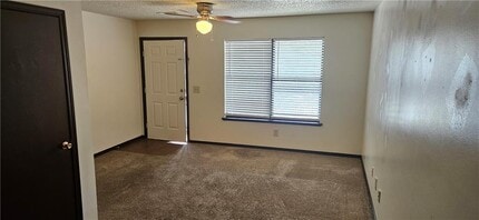 635 Whitham Ave in Fayetteville, AR - Building Photo - Building Photo