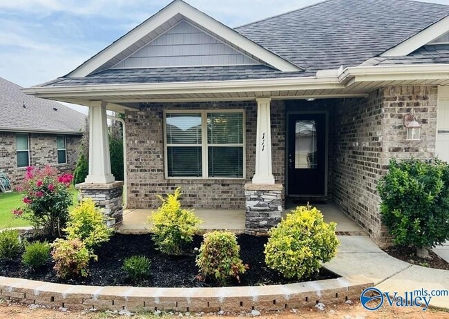 111 Pembridge Ln in Madison, AL - Building Photo - Building Photo