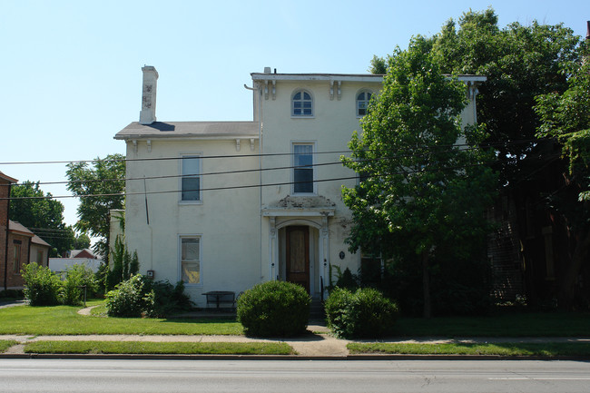 420 S Broadway in Lexington, KY - Building Photo - Building Photo