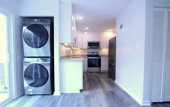 603 Denton Cir in Fredericksburg, VA - Building Photo - Building Photo