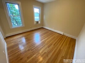 66 Middle St, Unit 2 in Boston, MA - Building Photo