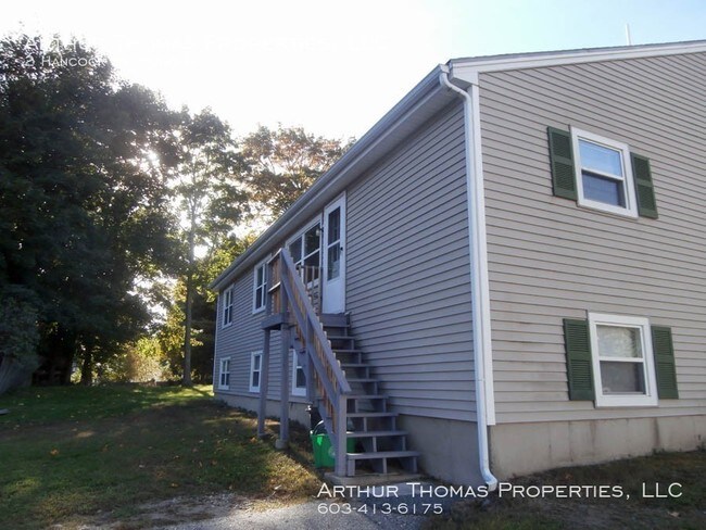 2 Hancock St-Unit -Unit B in Dover, NH - Building Photo - Building Photo