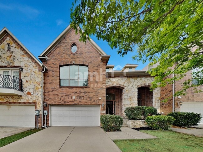 property at 1827 Leann Ln