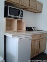 1061 Beacon St in Brookline, MA - Building Photo - Building Photo