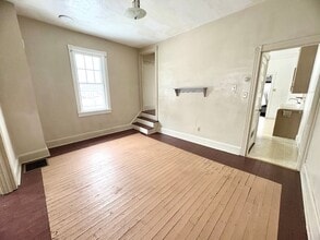 446 W High St in Elizabethtown, PA - Building Photo - Building Photo