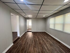 2613 Rippee Rd in Tallahassee, FL - Building Photo - Building Photo