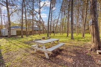 186 Mill Creek Resort Rd in Pottsboro, TX - Building Photo - Building Photo