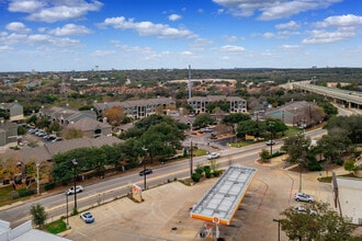 Summit at Salado Creek in San Antonio, TX - Building Photo - Building Photo