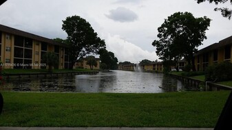 1810 SW 81st Ave in North Lauderdale, FL - Building Photo