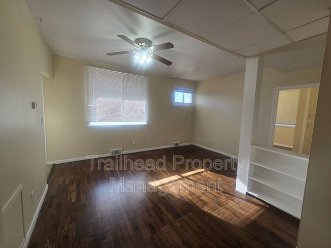 3115 S Forest Ave in Independence, MO - Building Photo - Building Photo