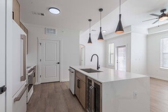 Five810 Southlands in Aurora, CO - Building Photo - Building Photo