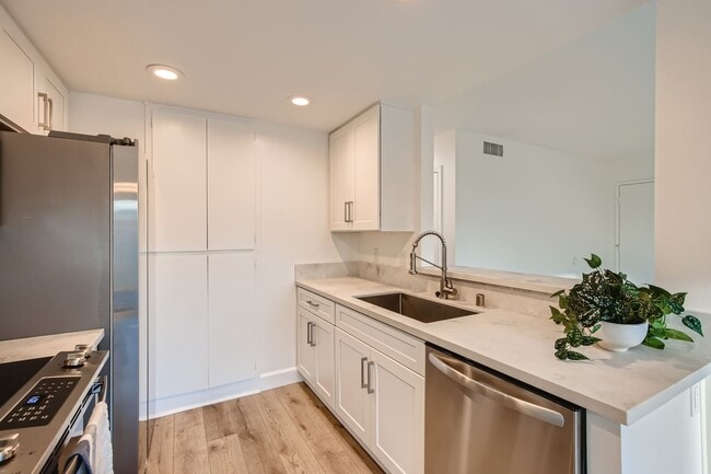 758 Timber Cove Way in Oceanside, CA - Building Photo - Building Photo