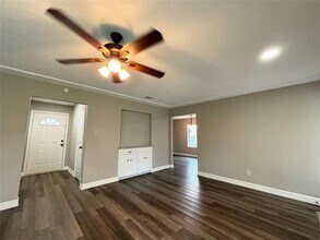 8229 Pearl St in North Richland Hills, TX - Building Photo - Building Photo