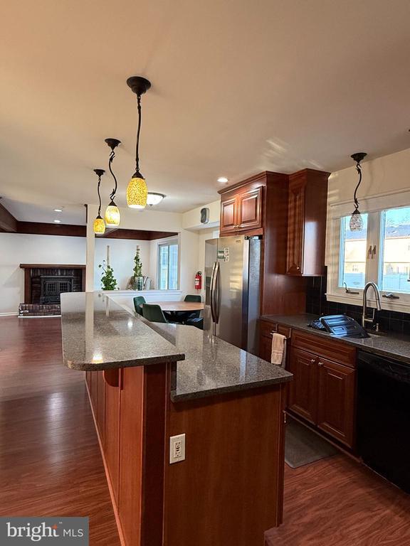 5 Westbury Dr in Cherry Hill Township, NJ - Building Photo - Building Photo
