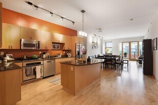 401 N 2nd St in Minneapolis, MN - Building Photo