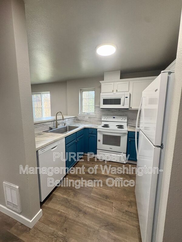 4380 Tull Rd in Bellingham, WA - Building Photo - Building Photo