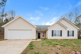 458 Old Tree Dr in Jackson, GA - Building Photo