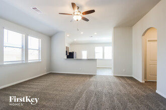 26028 Babe Ruth Dr in Splendora, TX - Building Photo - Building Photo