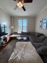 3730 N Sheffield Ave in Chicago, IL - Foto de edificio - Building Photo