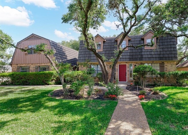 property at 9006 Balcones Club Dr