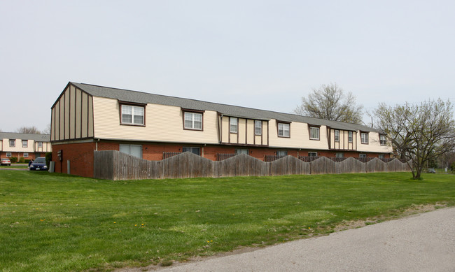 Parkwick Condominiums in Columbus, OH - Building Photo - Building Photo