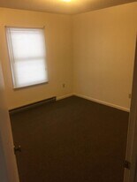 82 Iron Mountain Dr in Sylva, NC - Building Photo