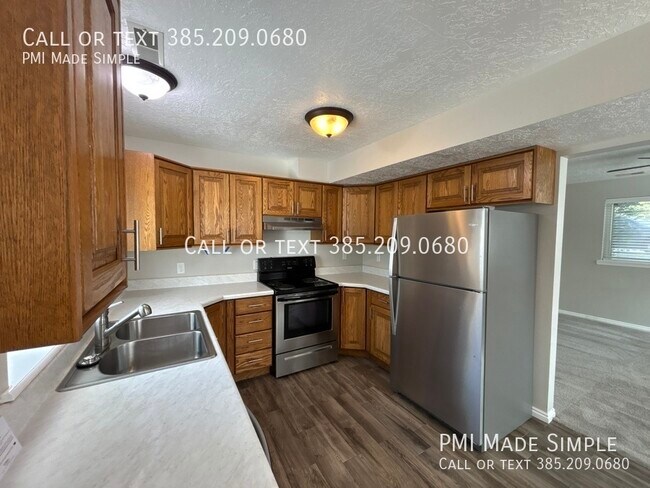 1791 Garden Dr in Pleasant Grove, UT - Building Photo - Building Photo