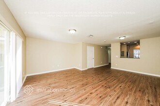 5958 London Ln in Tamarac, FL - Foto de edificio - Building Photo