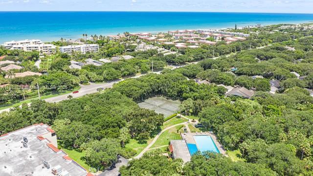 5601 Jimmy Buffett Mem Hwy in Indian River Shores, FL - Foto de edificio - Building Photo