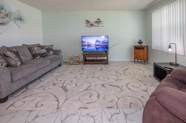 216 N Federal Hwy in Lake Worth Beach, FL - Building Photo - Building Photo