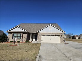 112 Mergini Dr in Pikeville, NC - Building Photo