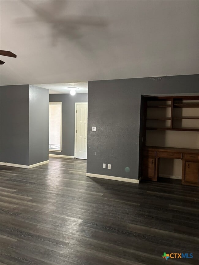 property at 204 Ruidoso Dr