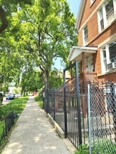 5325 S Honore St in Chicago, IL - Building Photo - Building Photo