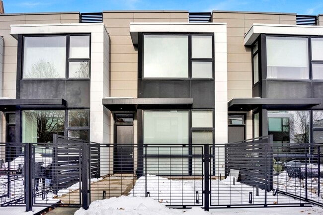 property at 1017 N Cleveland Ave