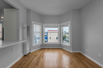 563 Webster in San Francisco, CA - Building Photo - Building Photo