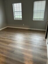 120 Creekwood Ave in Bowling Green, KY - Building Photo - Building Photo