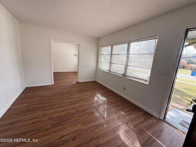 7609 Tacony Dr in Jacksonville, FL - Building Photo - Building Photo