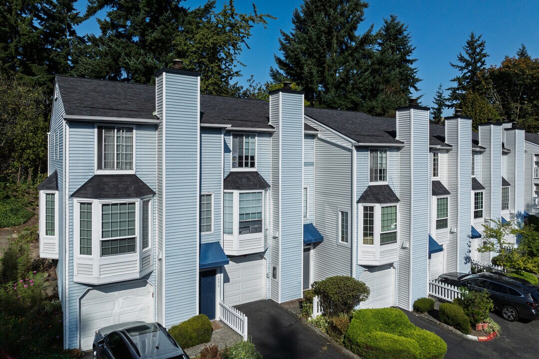 Concord Hill in Bellevue, WA - Foto de edificio