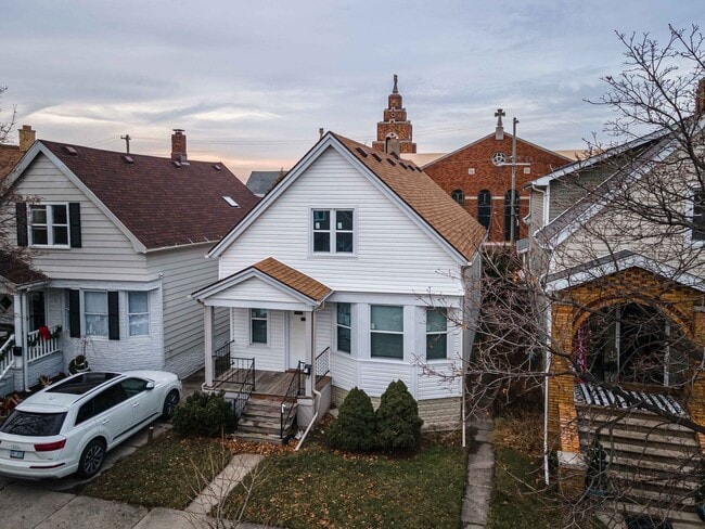 2707 Trowbridge St in Hamtramck, MI - Building Photo - Building Photo