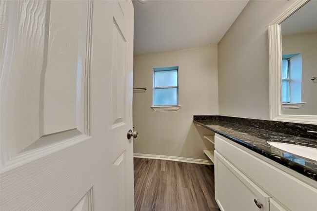 10103 Golden Meadow Dr