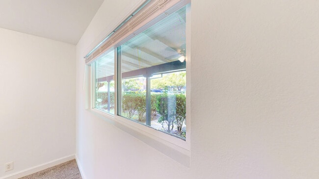 15415 Marty Dr in Glen Ellen, CA - Building Photo - Building Photo