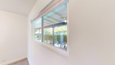 15415 Marty Dr in Glen Ellen, CA - Building Photo - Building Photo