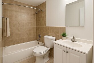 361 SE 19th Ave in Pompano Beach, FL - Building Photo - Building Photo