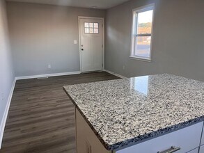 9448 Hospital Ave in Nassawadox, VA - Building Photo - Building Photo