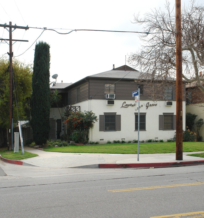 12302 Magnolia Blvd in Valley Village, CA - Building Photo