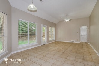 20 Lakewood Cove in Oakland, TN - Foto de edificio - Building Photo