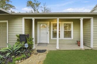 1814 Chantilly Ln in Houston, TX - Building Photo - Building Photo