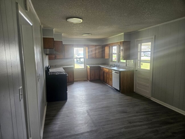 309 Bratton Ave in Lafayette, TN - Building Photo - Building Photo