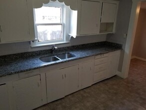 2310 Roosevelt Ave in Fort Worth, TX - Building Photo - Building Photo