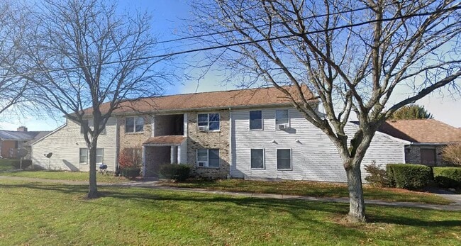 408 Old State Rd in Norwalk, OH - Building Photo - Building Photo